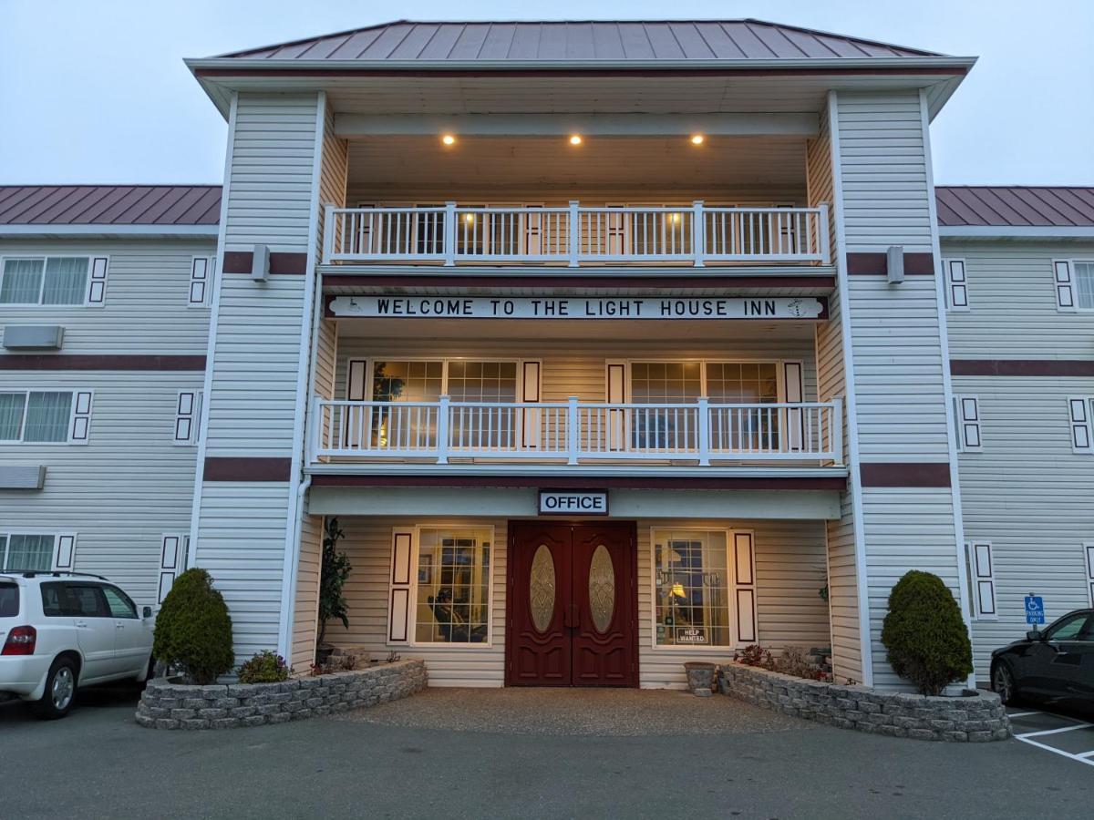 Lighthouse Inn Кресент-Сити Экстерьер фото